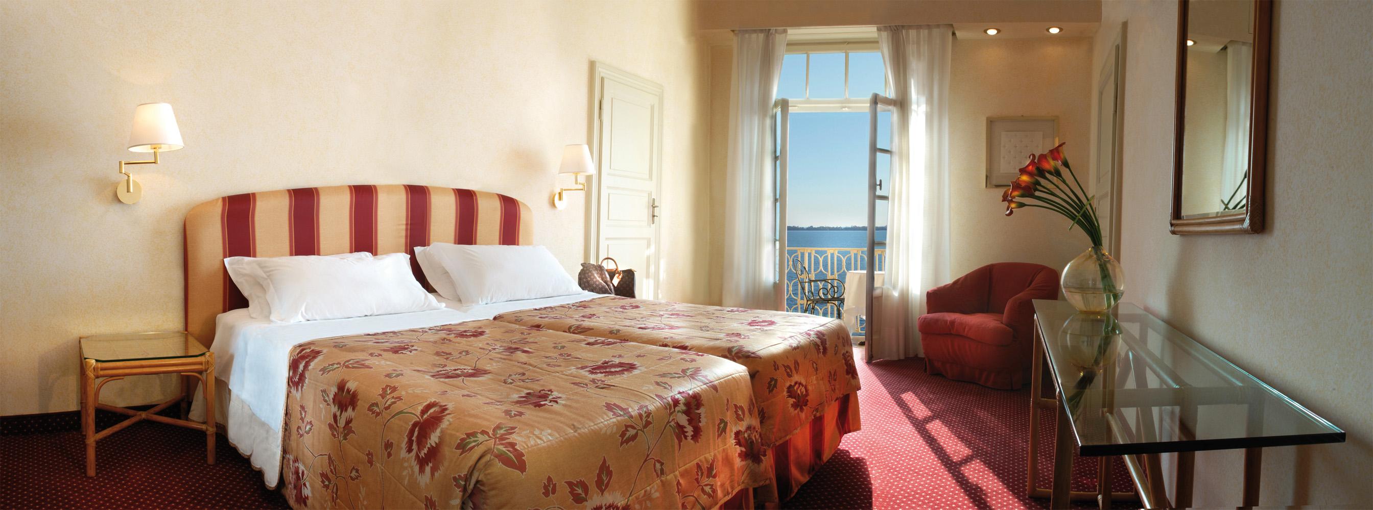 Grand Hotel Gardone Gardone Riviera Esterno foto